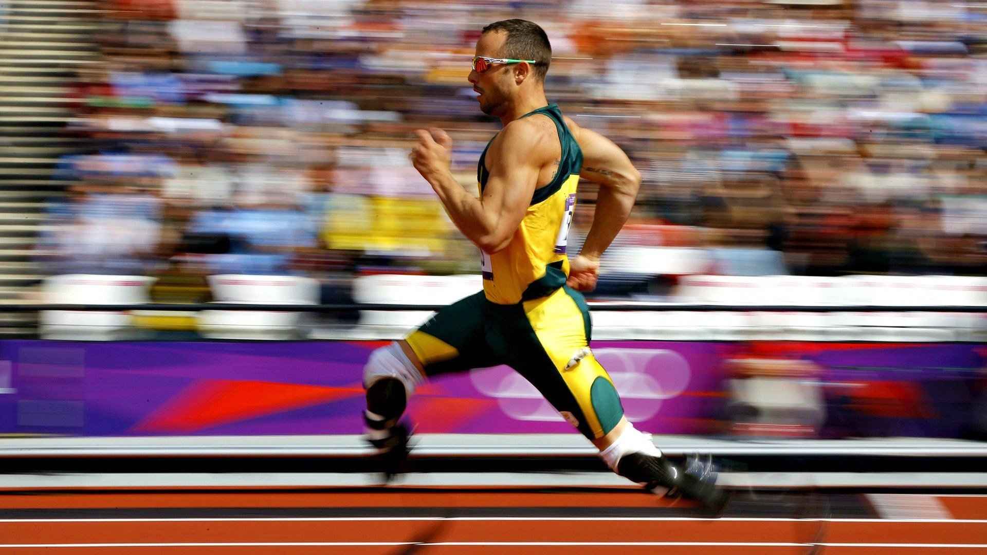 国际青年运动会门票开售,城市准备迎接各国代表,国际青年运动会召开地点